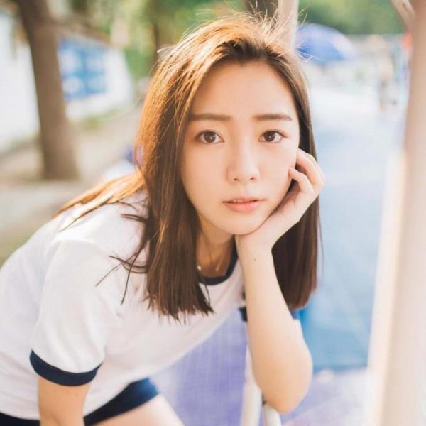 字迹像男生的女生性格，如何从笔迹判断一个人的性格?