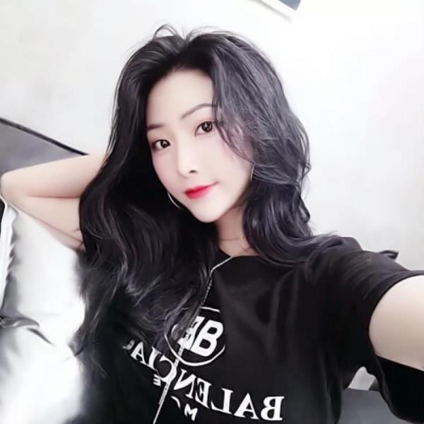 基于视觉感知的中国微信早安问候语图像识别与情感分析，微信早安问候语配图片的情感表达是本文的另一个研究重点