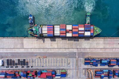 Freightos:跨太平洋运价大幅下降；伊以停火可