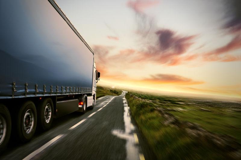 无人机利用福建厦门全球物流高效送达瑞士