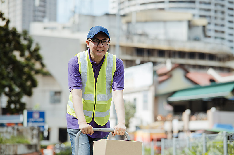 医用防护服/口罩采纳中国上海跨境物流托运至荷兰