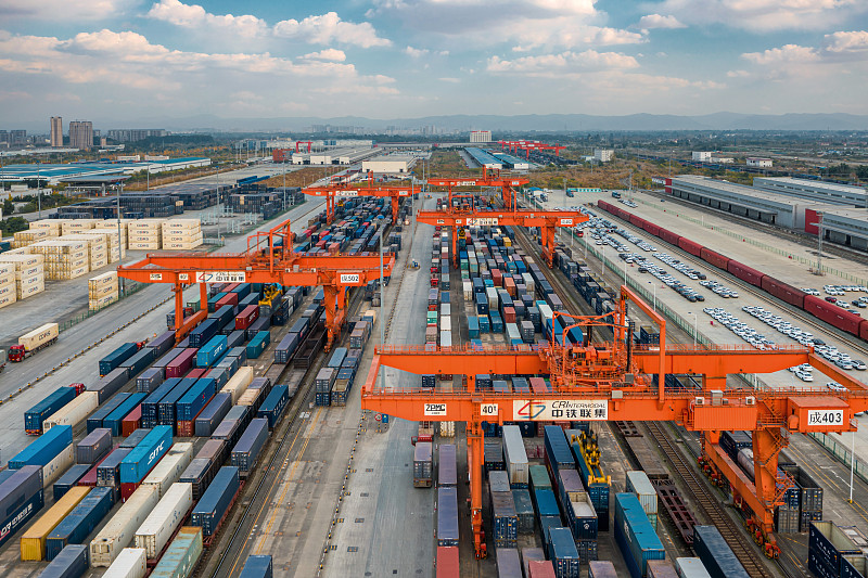 圣诞装饰品利用广东广州跨境物流递送到印度