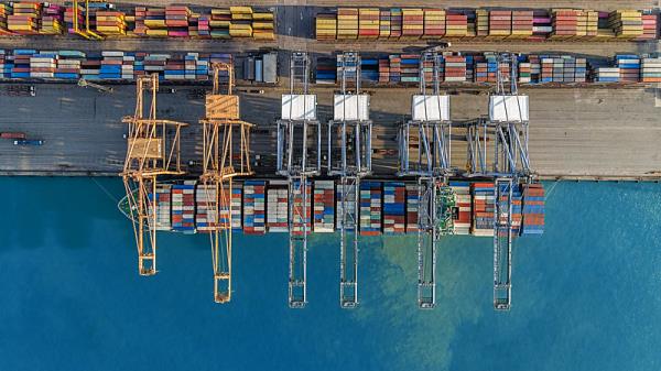 浙江—金华到波兰—华沙海铁联运定点直航海