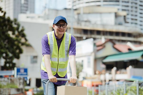 江西南昌到西班牙-巴塞罗那危险品国际运输