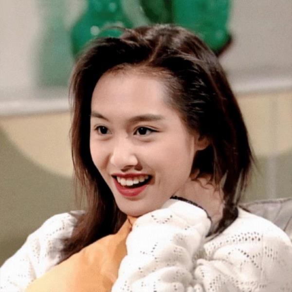 上海约爱交友盍雪瑶自我介绍