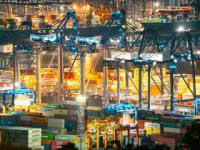 海运作为全球贸易的主动脉其运作流程如同一场精心编排的交响乐涉及众多环节的精密配合