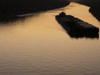 海外仓与保税仓跨境电商的仓储双翼如何选择？