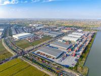 AGCT欢迎巨型集装箱船“CMA CGM ADONIS”号停靠里耶卡